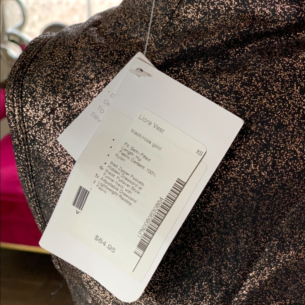 SOLD🥇Rose Gold Fabletics Athletic Vest ✨ - Picture 5 of 8